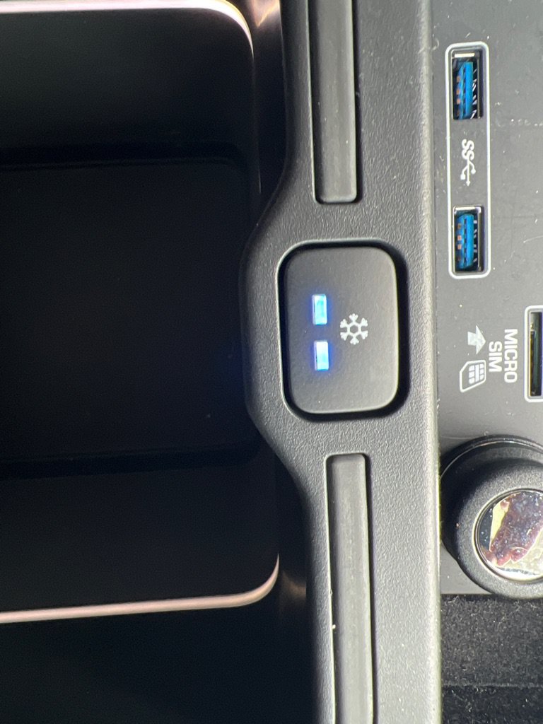 Used 2019 Land Rover Range Rover Sport HSE AWD/4WD image 53