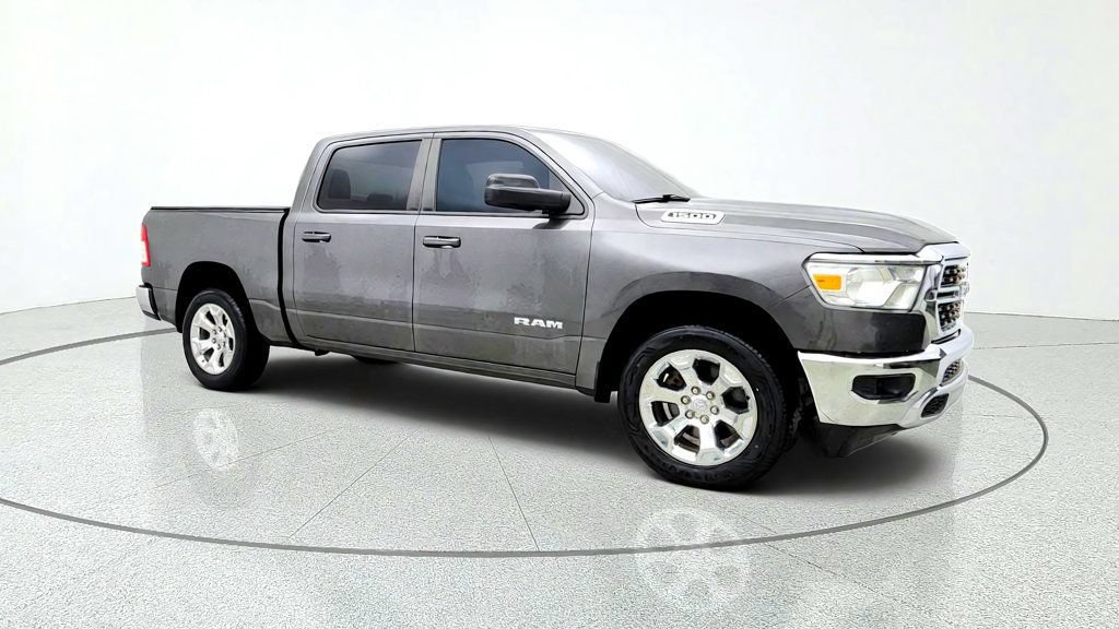 Used 2022 RAM 1500 Big Horn AWD/4WD image 3
