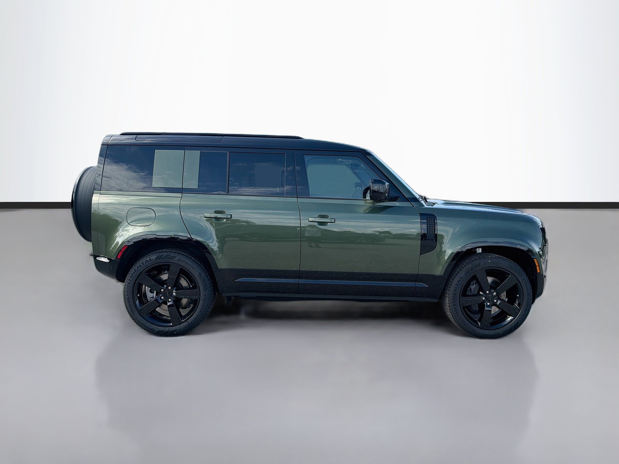 New 2026 Land Rover Defender 110 X-Dynamic SE AWD/4WD image 6