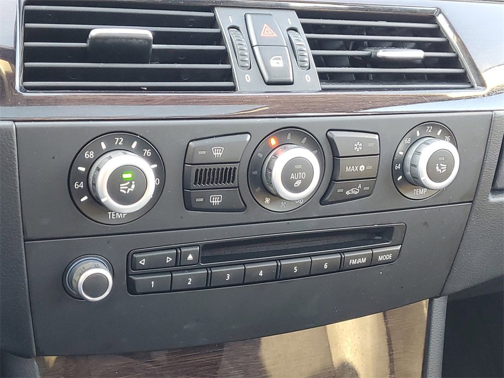 Used 2010 BMW 535i xDrive Wagon image 26