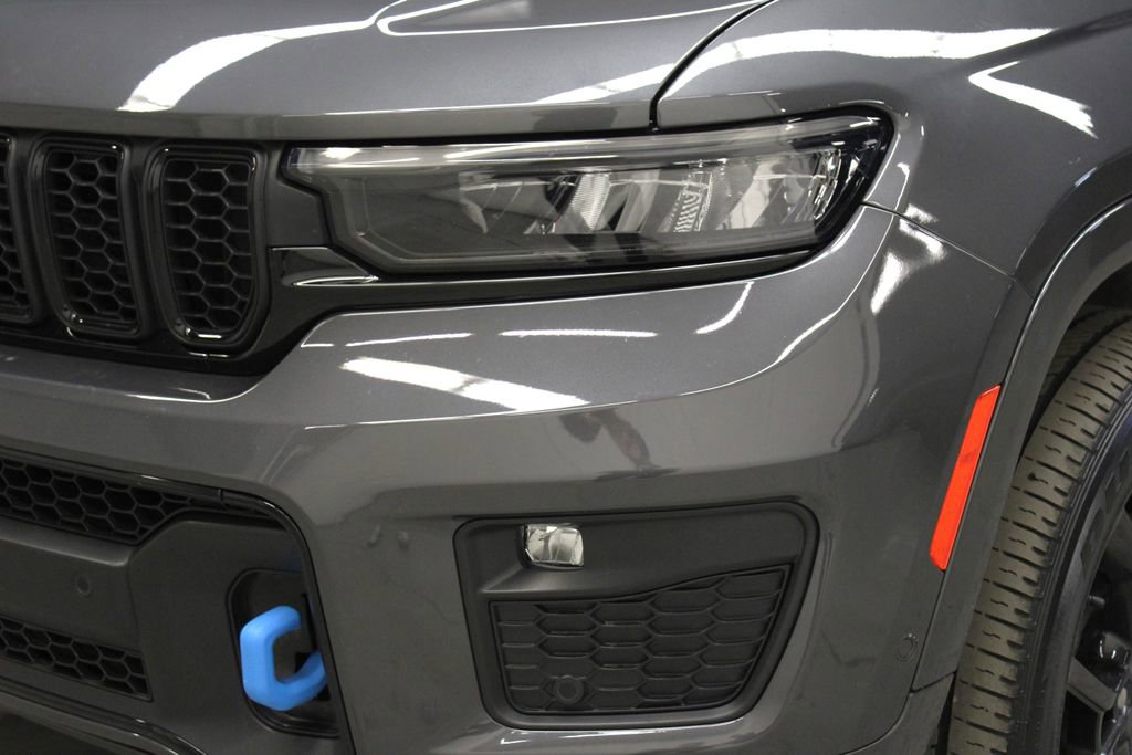 Used 2024 Jeep Grand Cherokee Limited 4xe AWD/4WD image 36