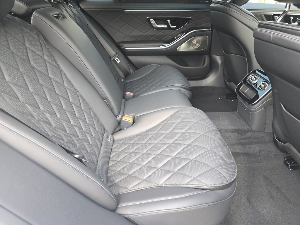 New 2027 Mercedes-Benz S 580 4MATIC Sedan image 18
