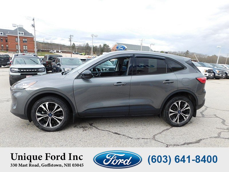Used 2022 Ford Escape SEL w/ SEL Stealth AWD Package image 5