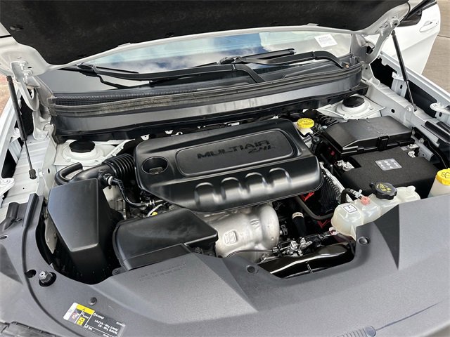 Used 2023 Jeep Cherokee Altitude Lux image 25