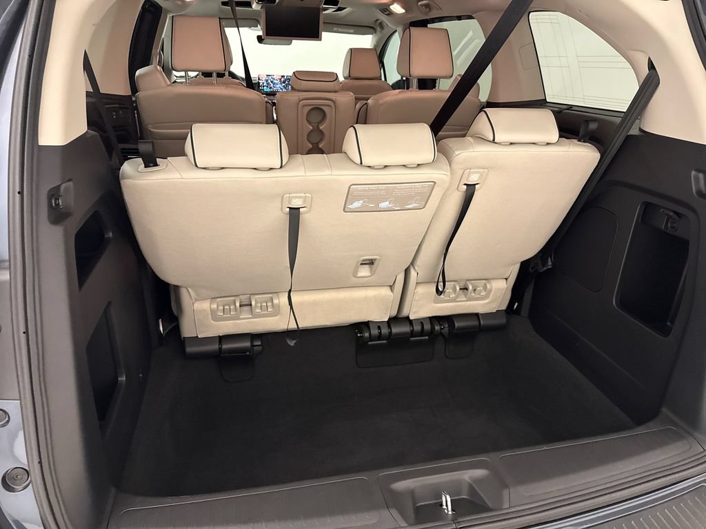 Certified 2026 Honda Odyssey Touring image 11