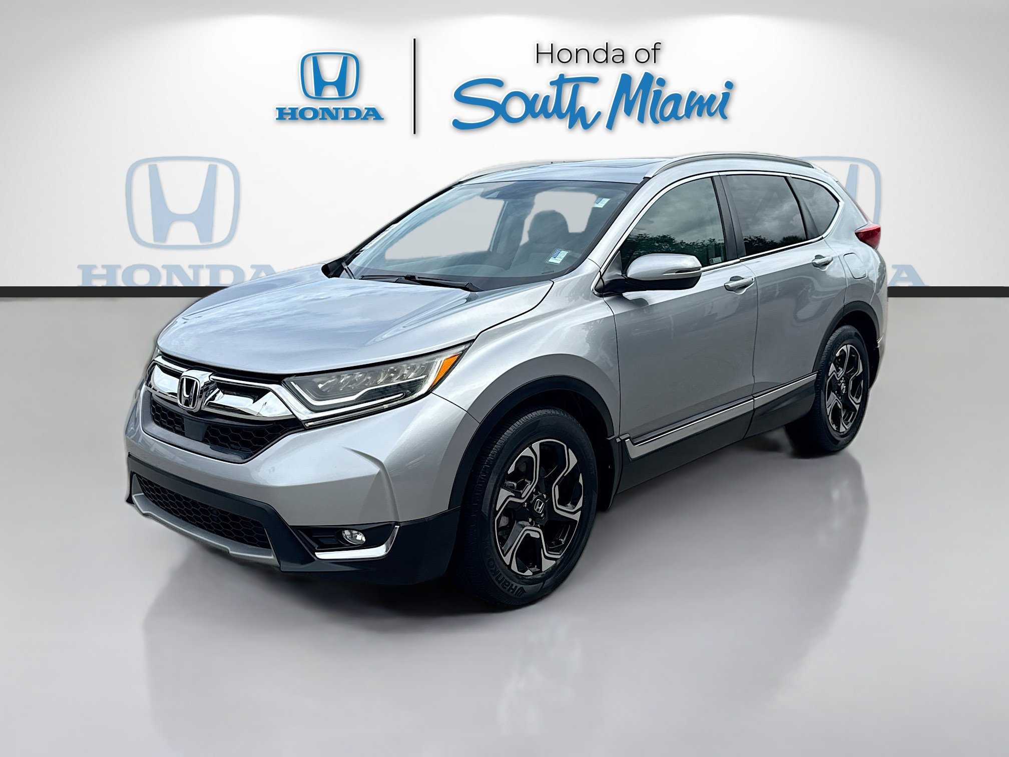 Certified 2019 Honda CR-V Touring image 3