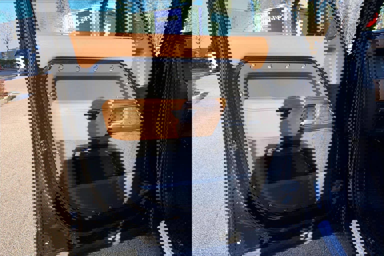 New 2026 Land Rover Defender 130 V8 image 11