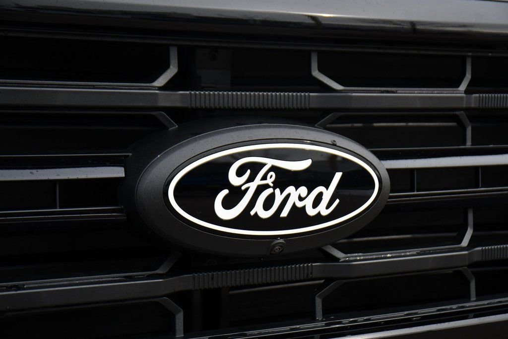 Used 2026 Ford F150 XLT w/ Equipment Group 302A MID image 35