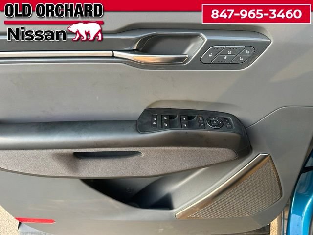 Used 2024 Kia EV9 Land AWD/4WD image 9