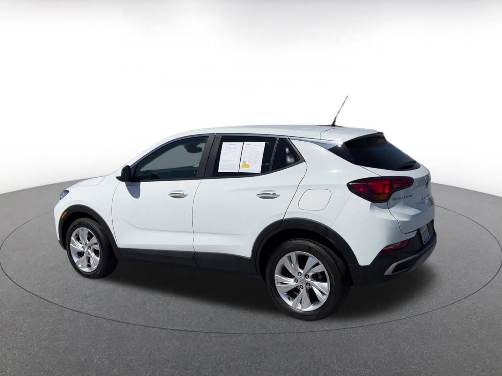 Used 2025 Buick Encore GX Preferred FWD image 10