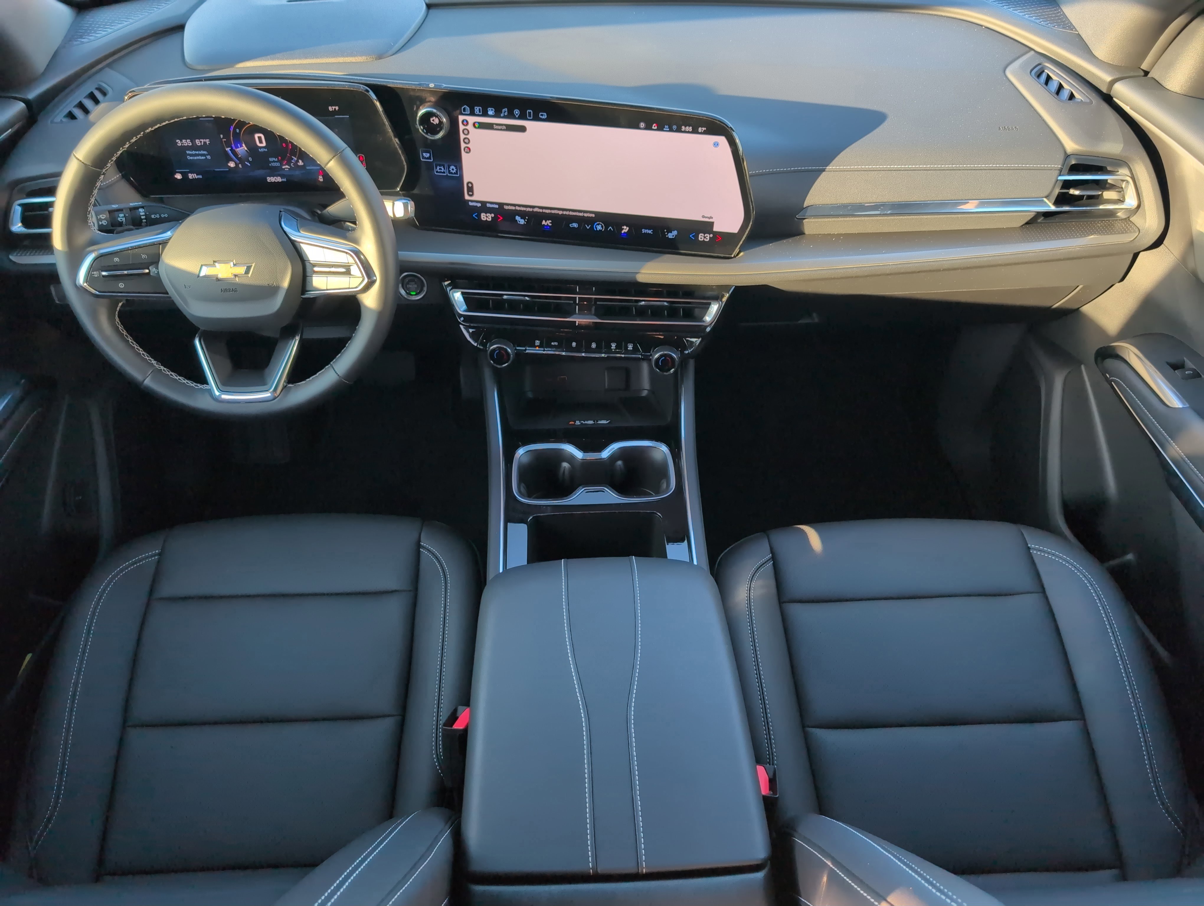 Used 2025 Chevrolet Traverse LT image 25