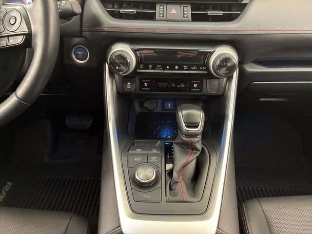 Used 2021 Toyota RAV4 XSE w/ Premium Package image 21