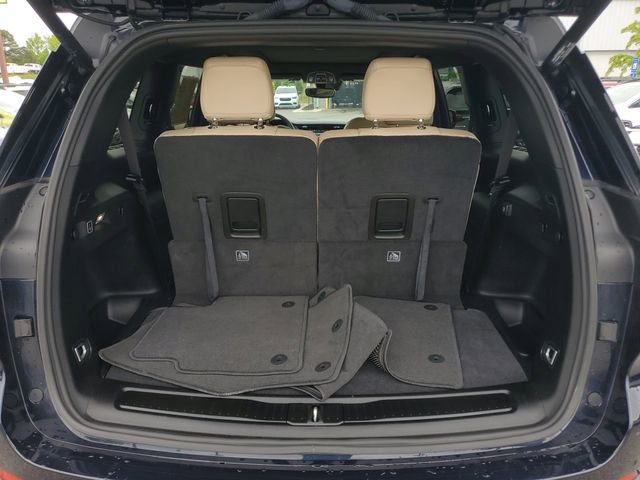 Certified 2024 Jeep Grand Cherokee L Limited AWD/4WD image 12