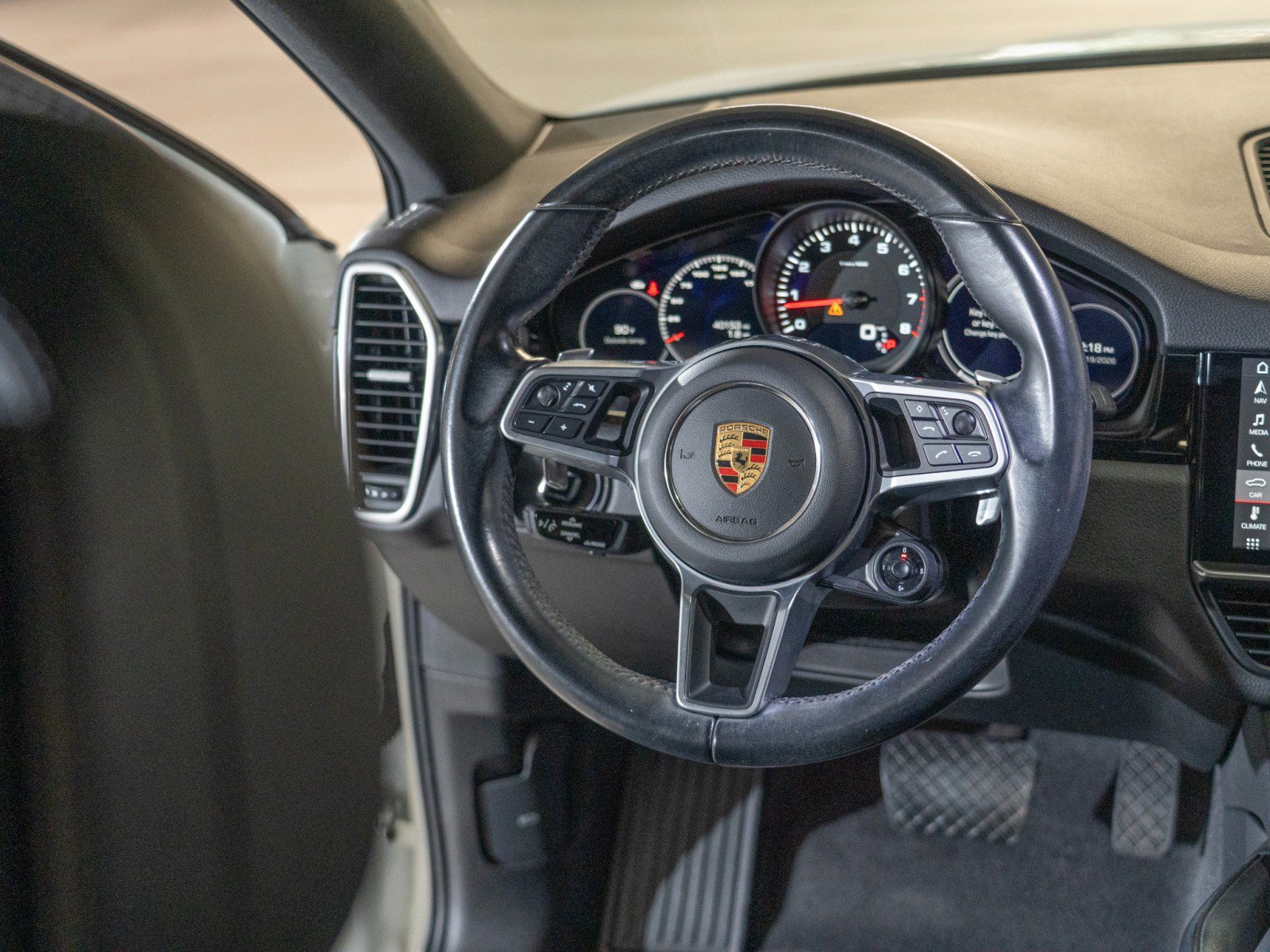 Certified 2021 Porsche Cayenne Coupe AWD/4WD image 26