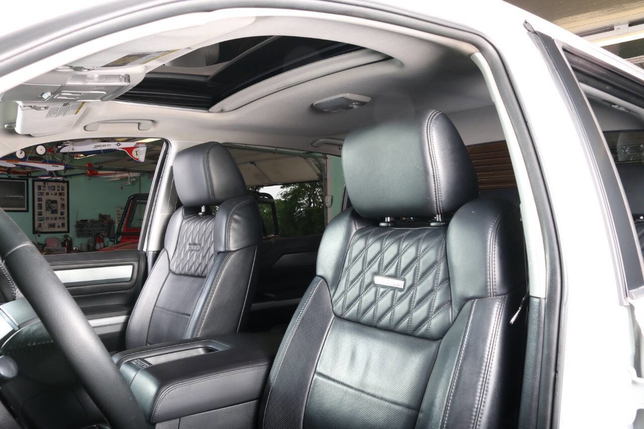 Used 2016 Toyota Tundra Platinum RWD image 31