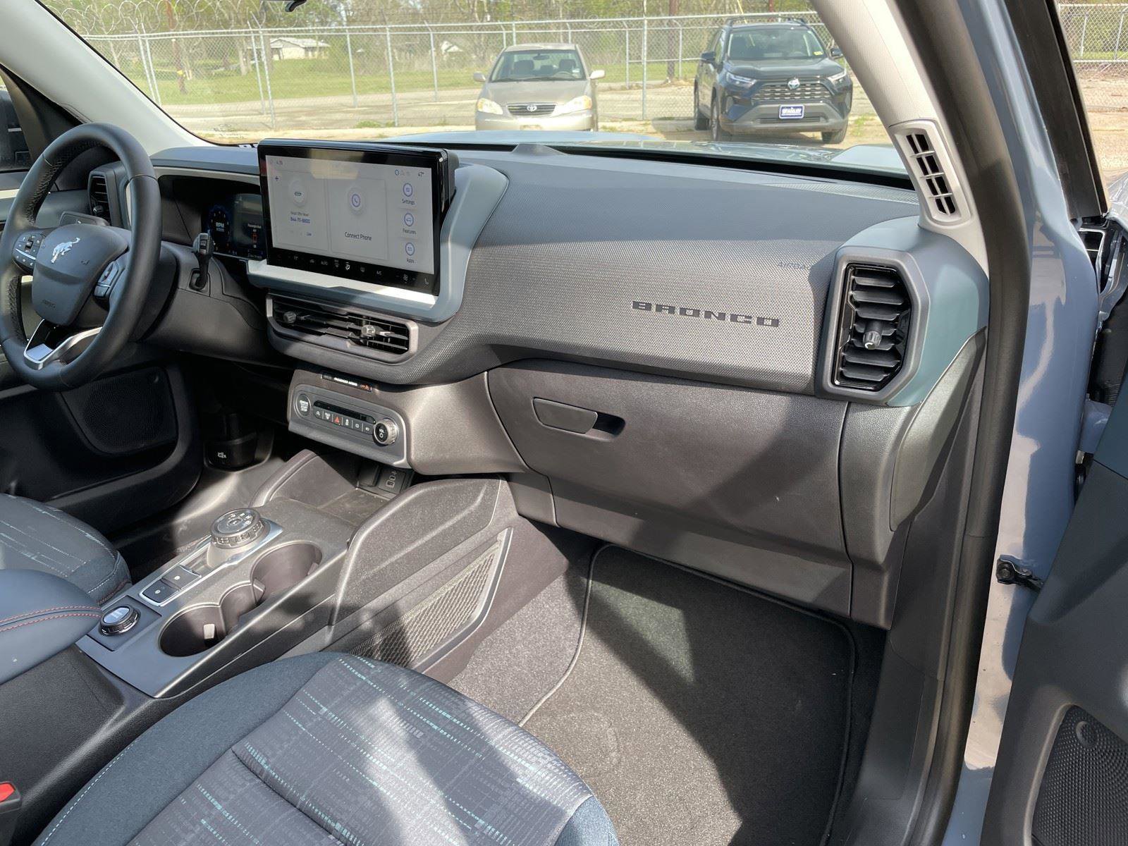 Used 2025 Ford Bronco Sport Heritage w/ Convenience Package image 41