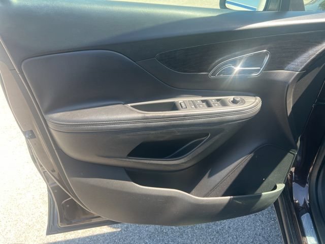 Used 2016 Buick Encore Leather w/ Experience Buick Package FWD image 16