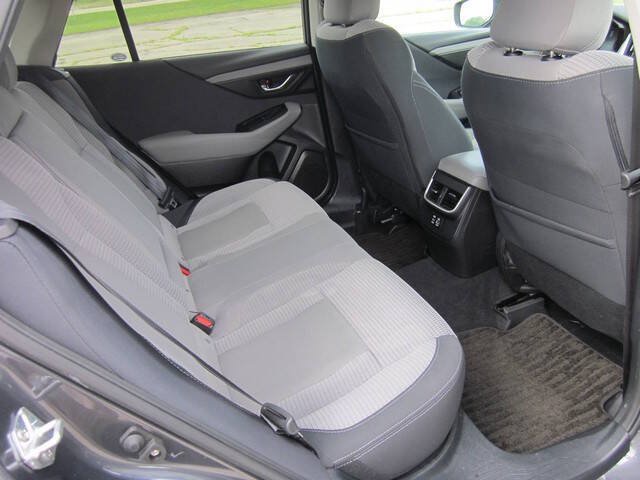 Used 2023 Subaru Outback Premium AWD/4WD image 13