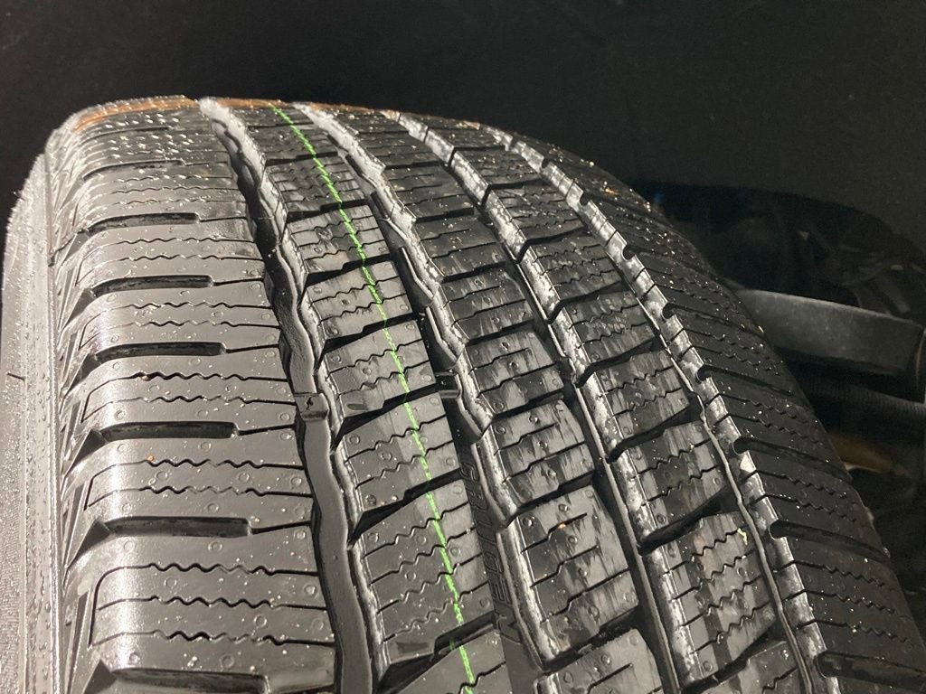 Used 2023 Jeep Wagoneer L Series III w/ Preferred Equipment Group image 25