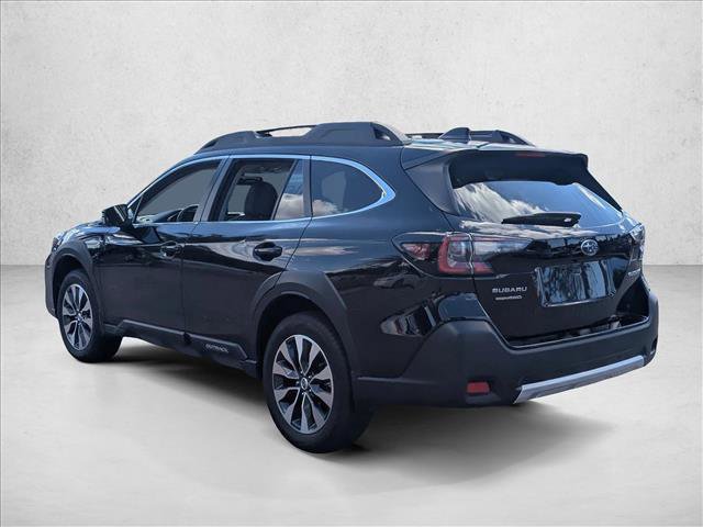 Used 2023 Subaru Outback Limited image 8