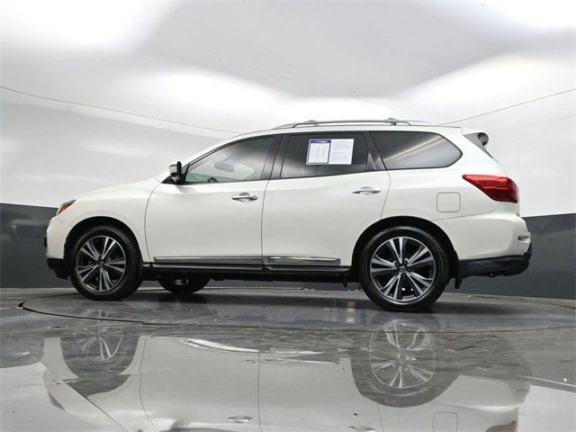 Used 2019 Nissan Pathfinder Platinum image 34