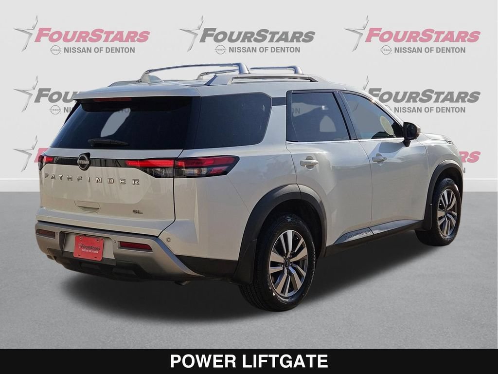 Used 2022 Nissan Pathfinder SL FWD image 4