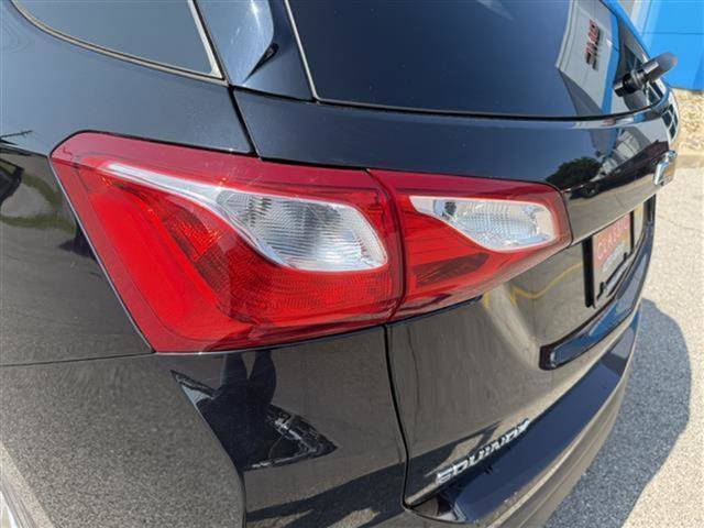 Used 2020 Chevrolet Equinox LS w/ LS Convenience Package image 30
