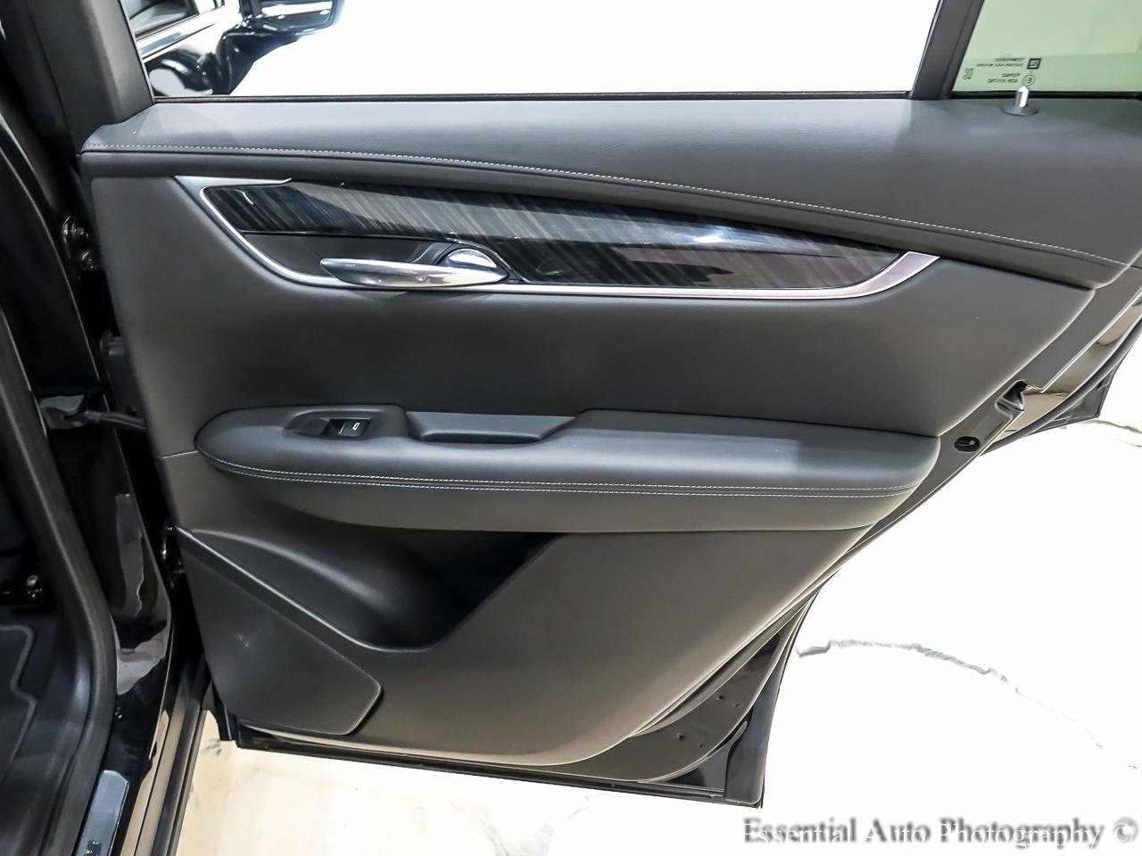 Used 2020 Cadillac XT6 Premium Luxury AWD/4WD image 30