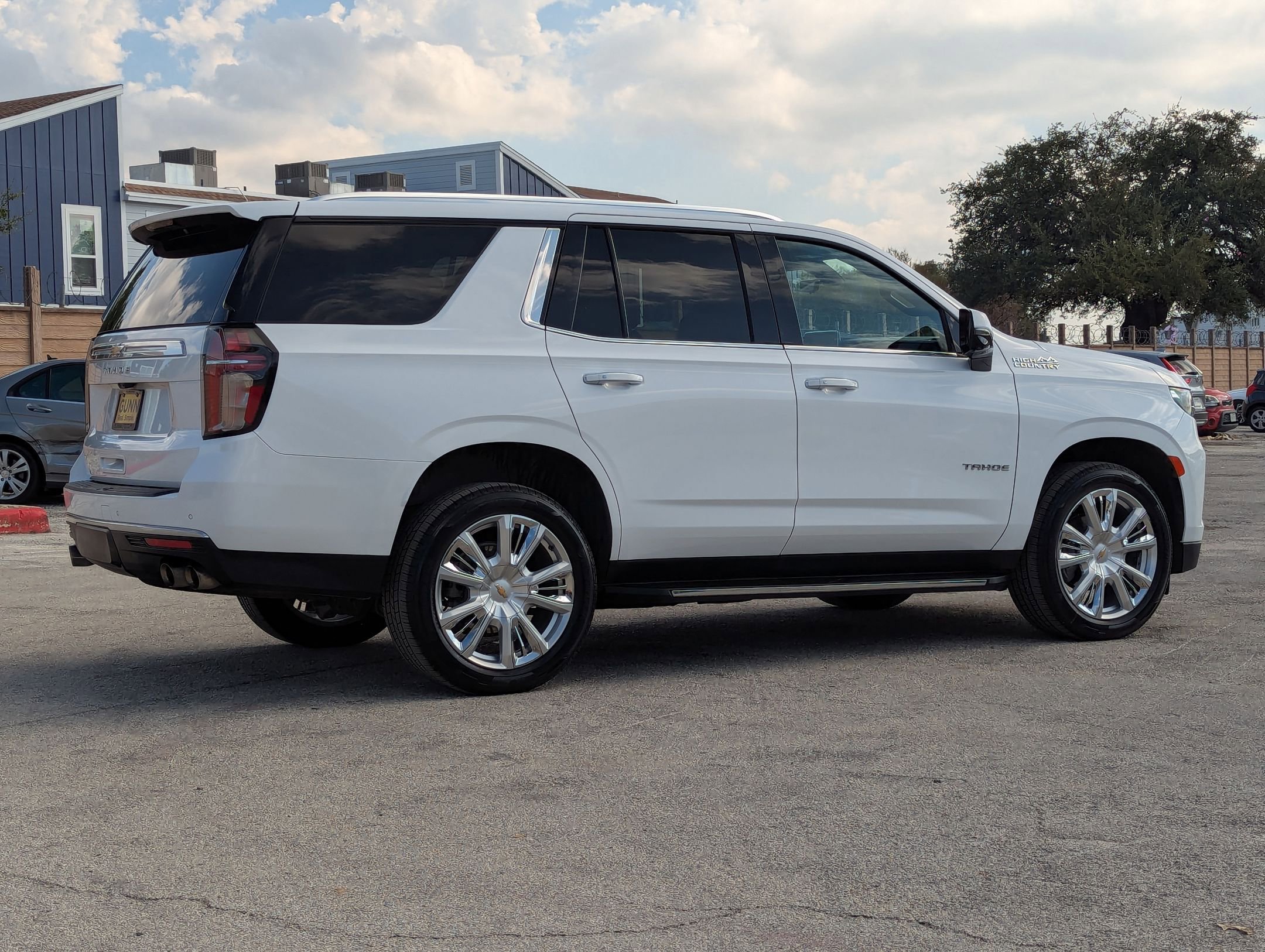 Used 2022 Chevrolet Tahoe High Country image 4