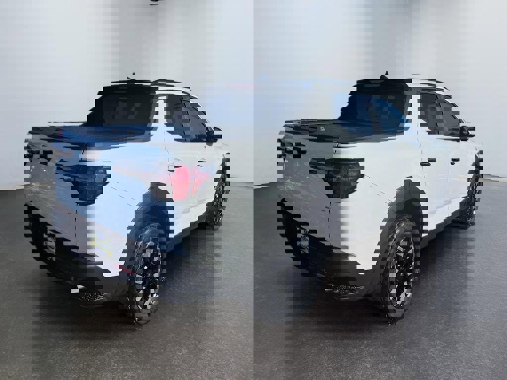 New 2025 Hyundai Santa Cruz SEL image 5