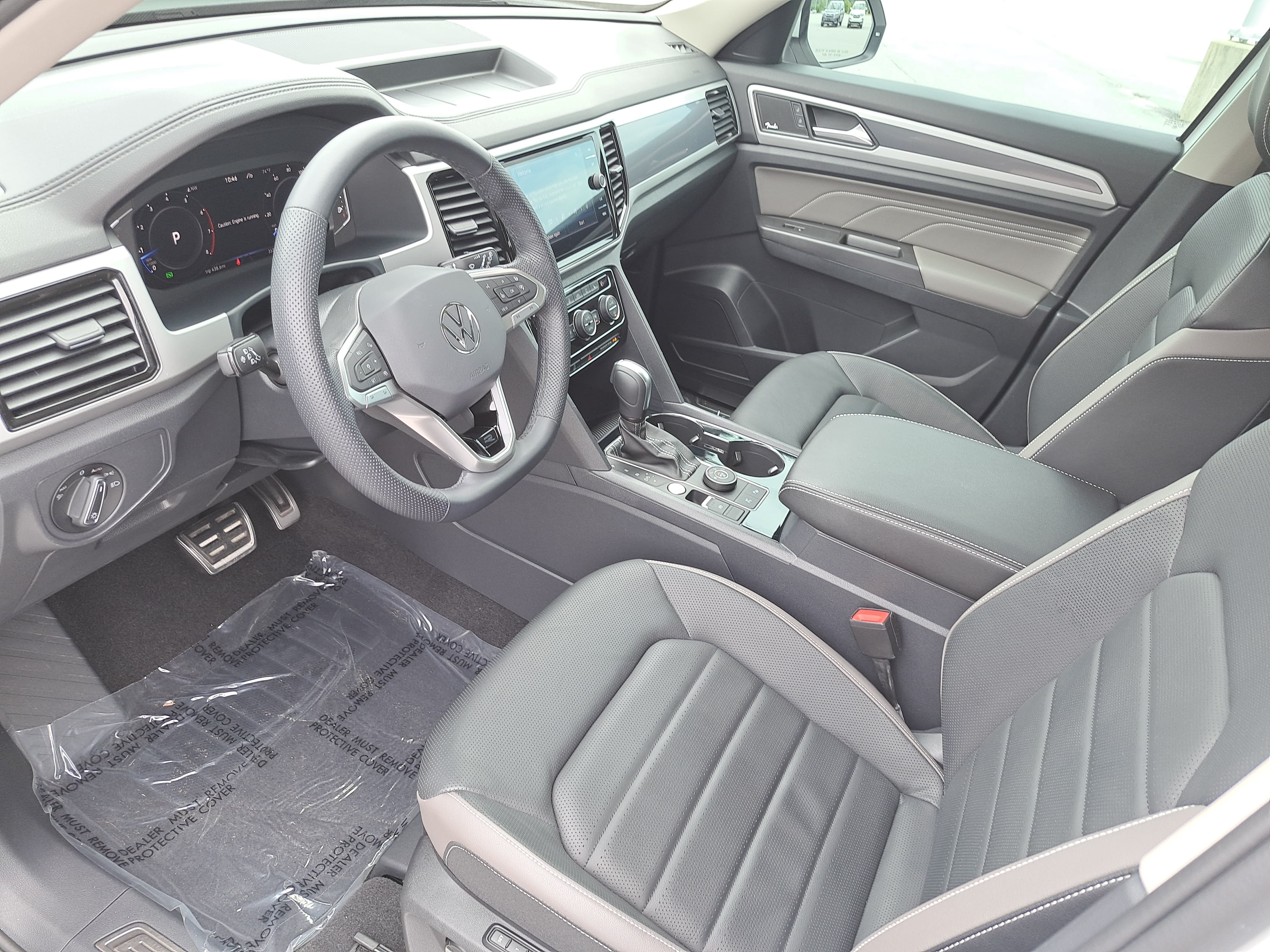 Used 2023 Volkswagen Atlas SEL Premium AWD/4WD image 17