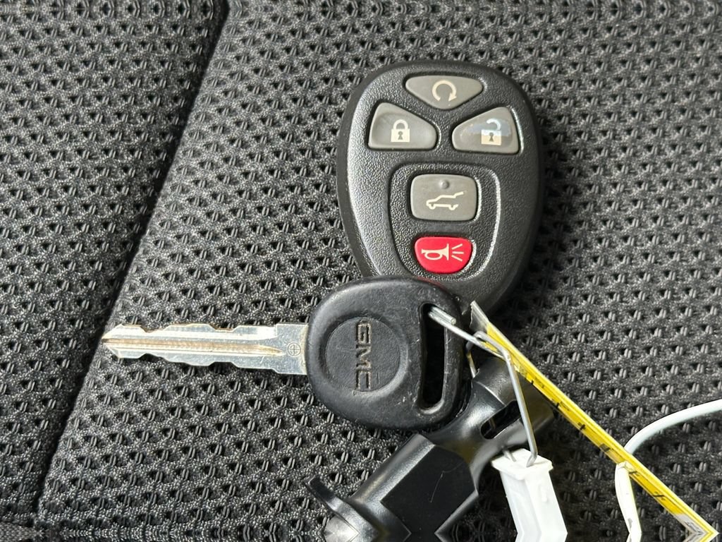 Used 2023 Chevrolet Colorado LT AWD/4WD image 39