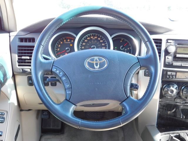 Used 2007 Toyota 4Runner Limited image 16