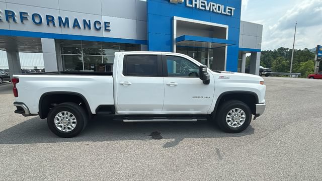 Used 2026 Chevrolet Silverado 2500 LT AWD/4WD image 3