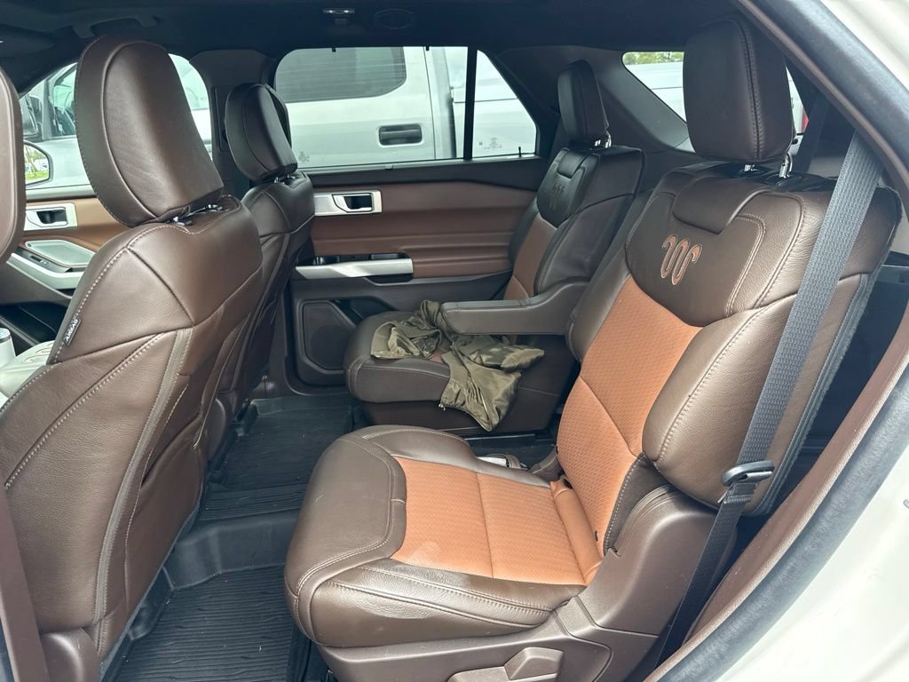 Used 2022 Ford Explorer King Ranch w/ Class IV Trailer Tow Package RWD image 7