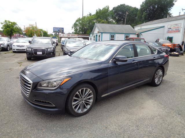 Used 2017 Genesis G80 3.8 RWD image 2