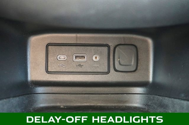 Used 2024 Chevrolet Equinox LT image 17