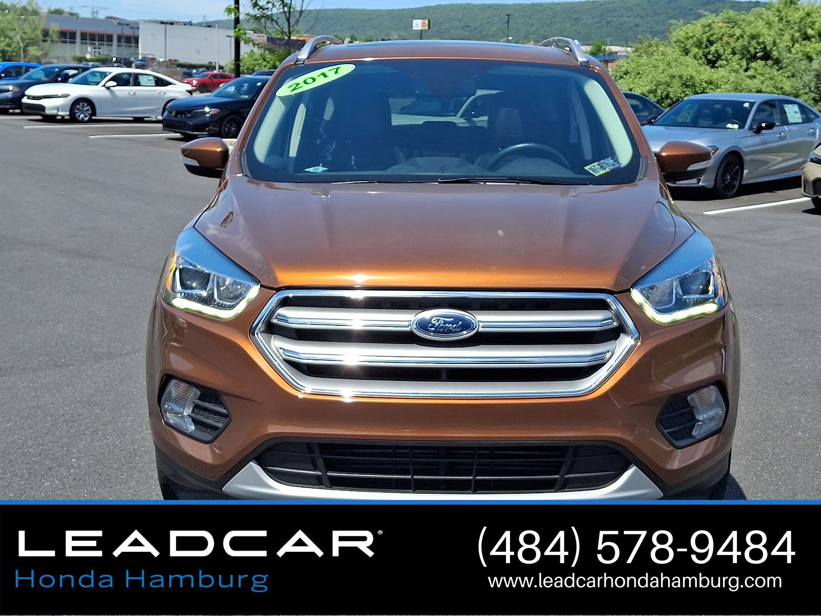 Used 2017 Ford Escape Titanium AWD/4WD image 3
