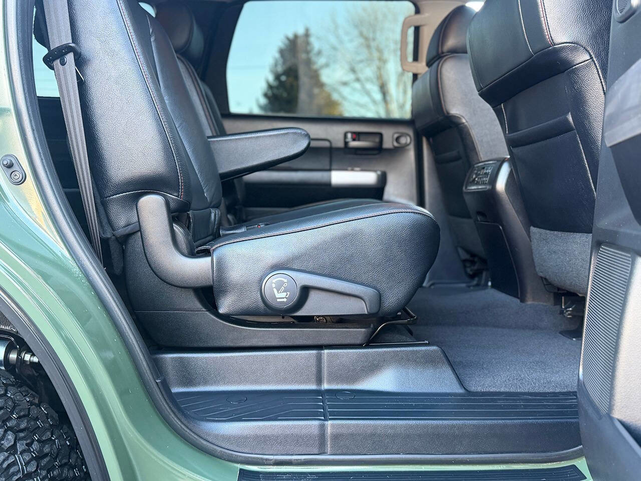 Used 2020 Toyota Sequoia TRD Pro AWD/4WD image 52
