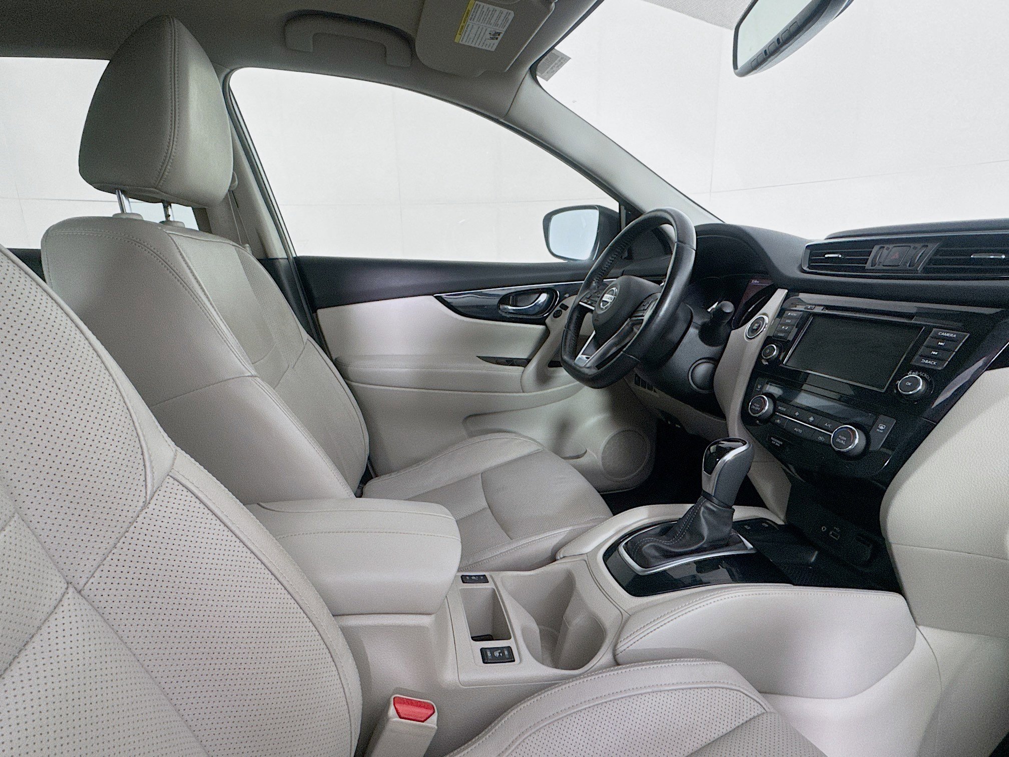 Used 2019 Nissan Rogue Sport SL w/ Premium Package image 50