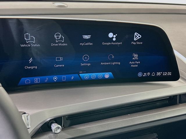 New 2026 Cadillac Vistiq Sport image 8