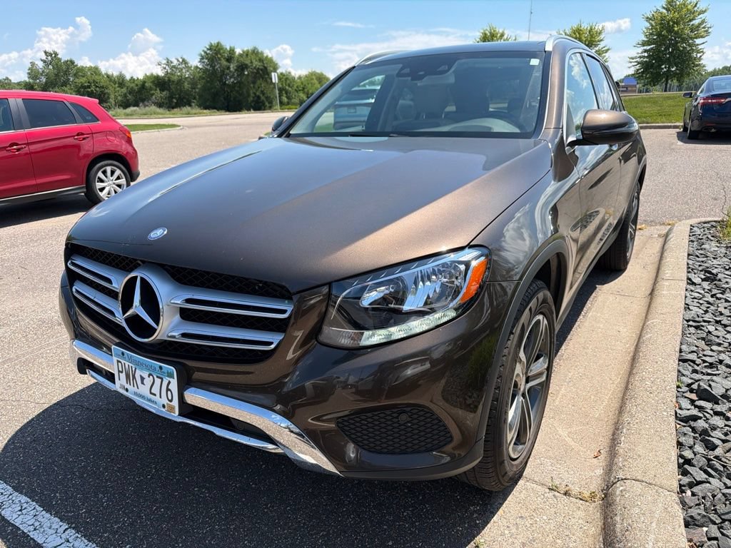 Used 2016 Mercedes-Benz GLC 300 4MATIC image 4