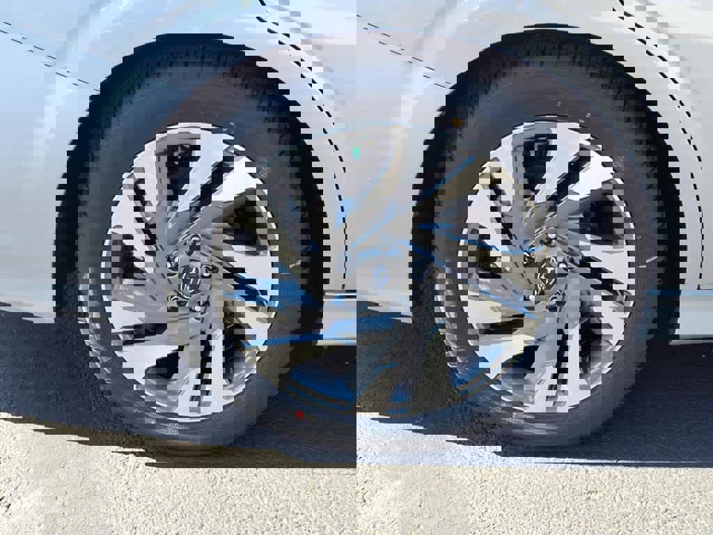 New 2025 Subaru Legacy Limited image 11