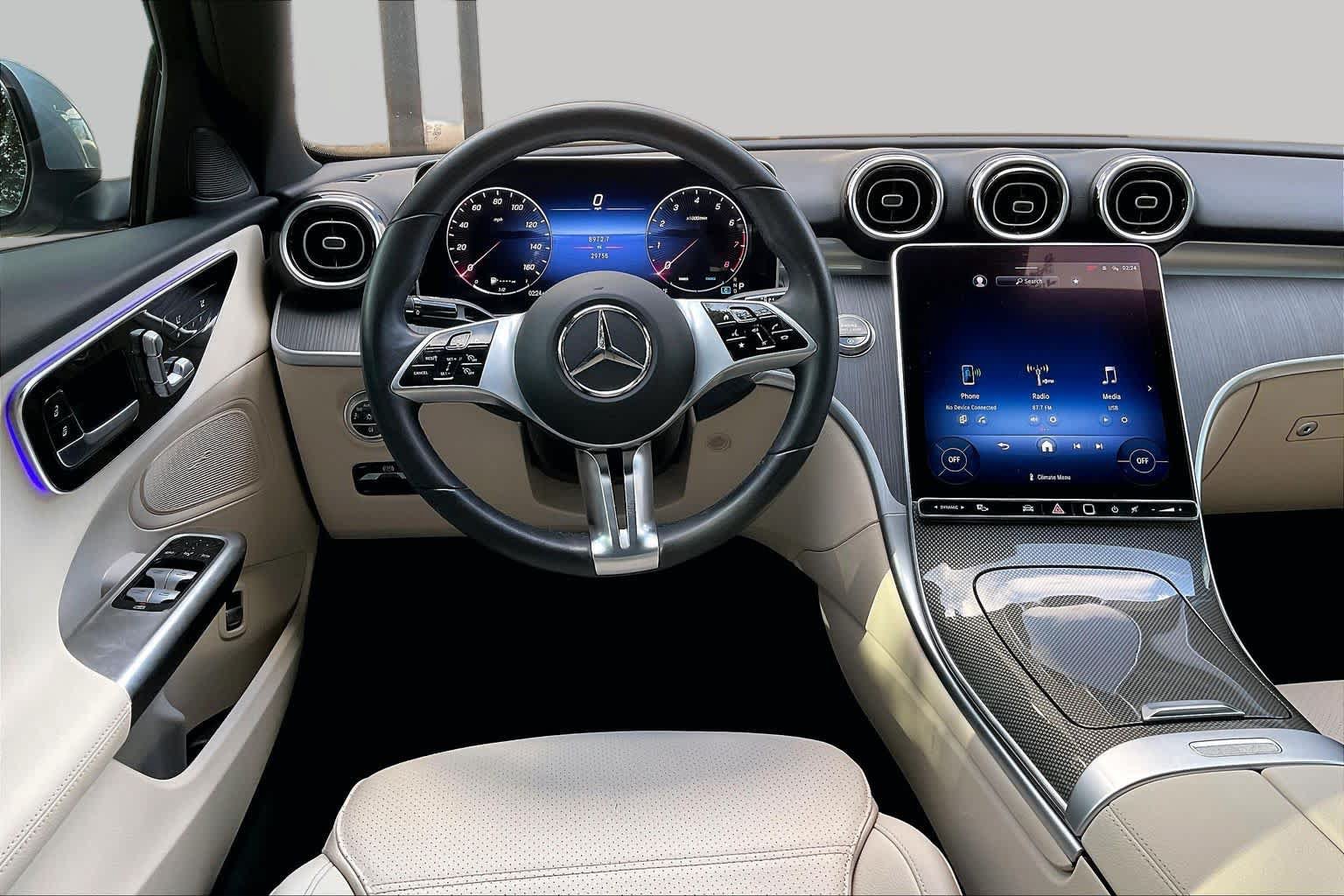 Used 2024 Mercedes-Benz C 300 Sedan image 6