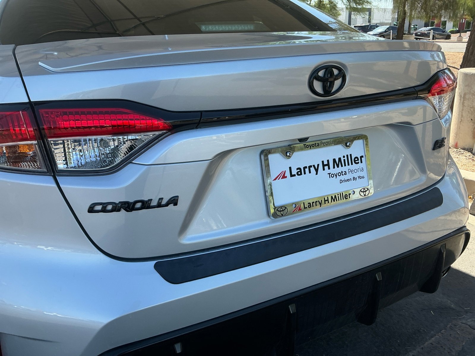 Certified 2024 Toyota Corolla SE w/ SE Convenience Package image 24