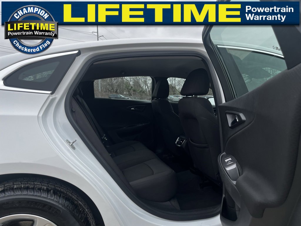Used 2023 Chevrolet Malibu LT image 29