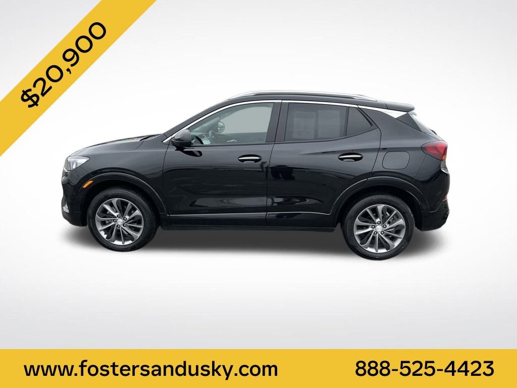 Used 2023 Buick Encore GX Select w/ Sport Touring Package image 2