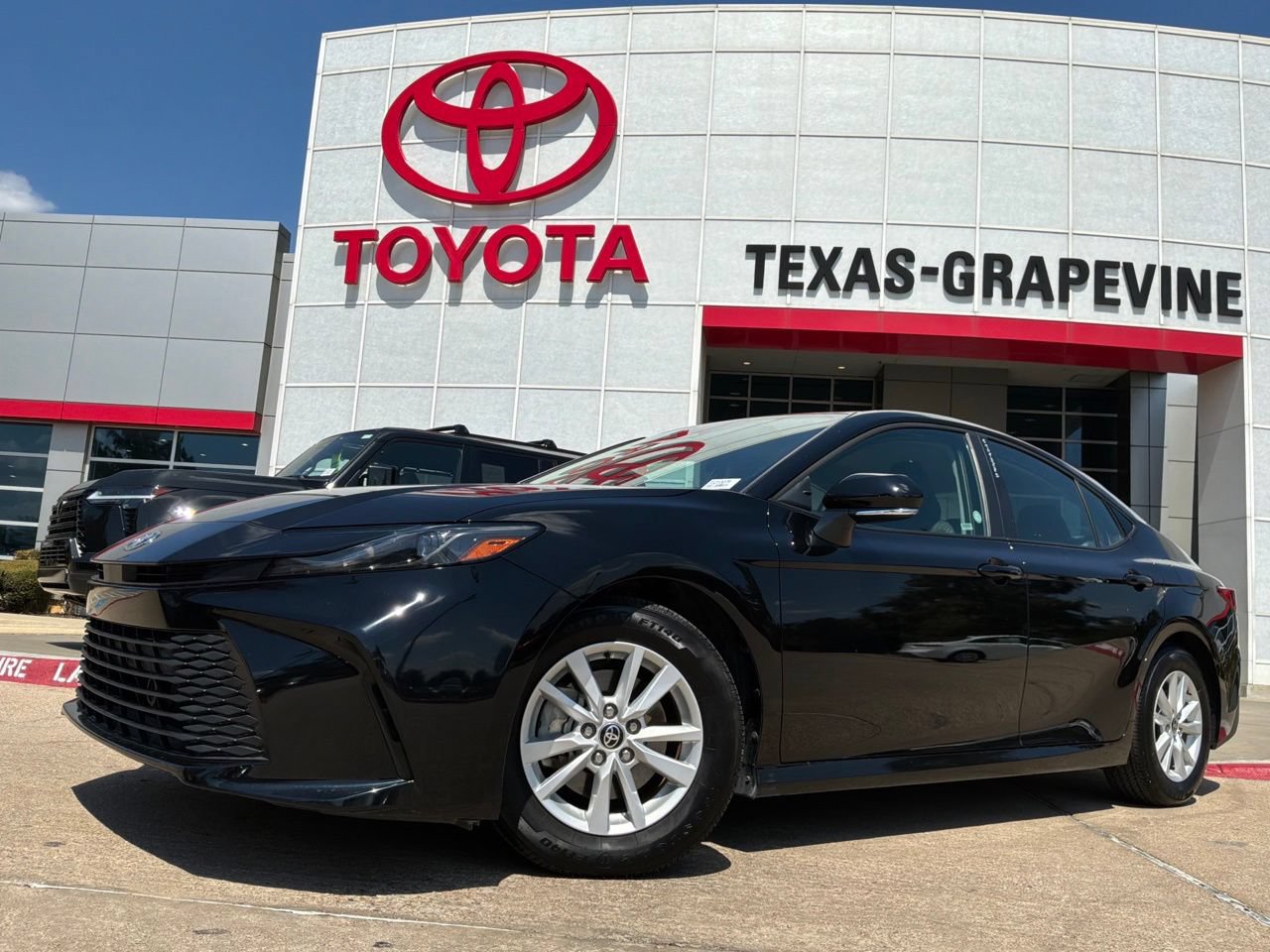 Used 2026 Toyota Camry LE FWD image 2