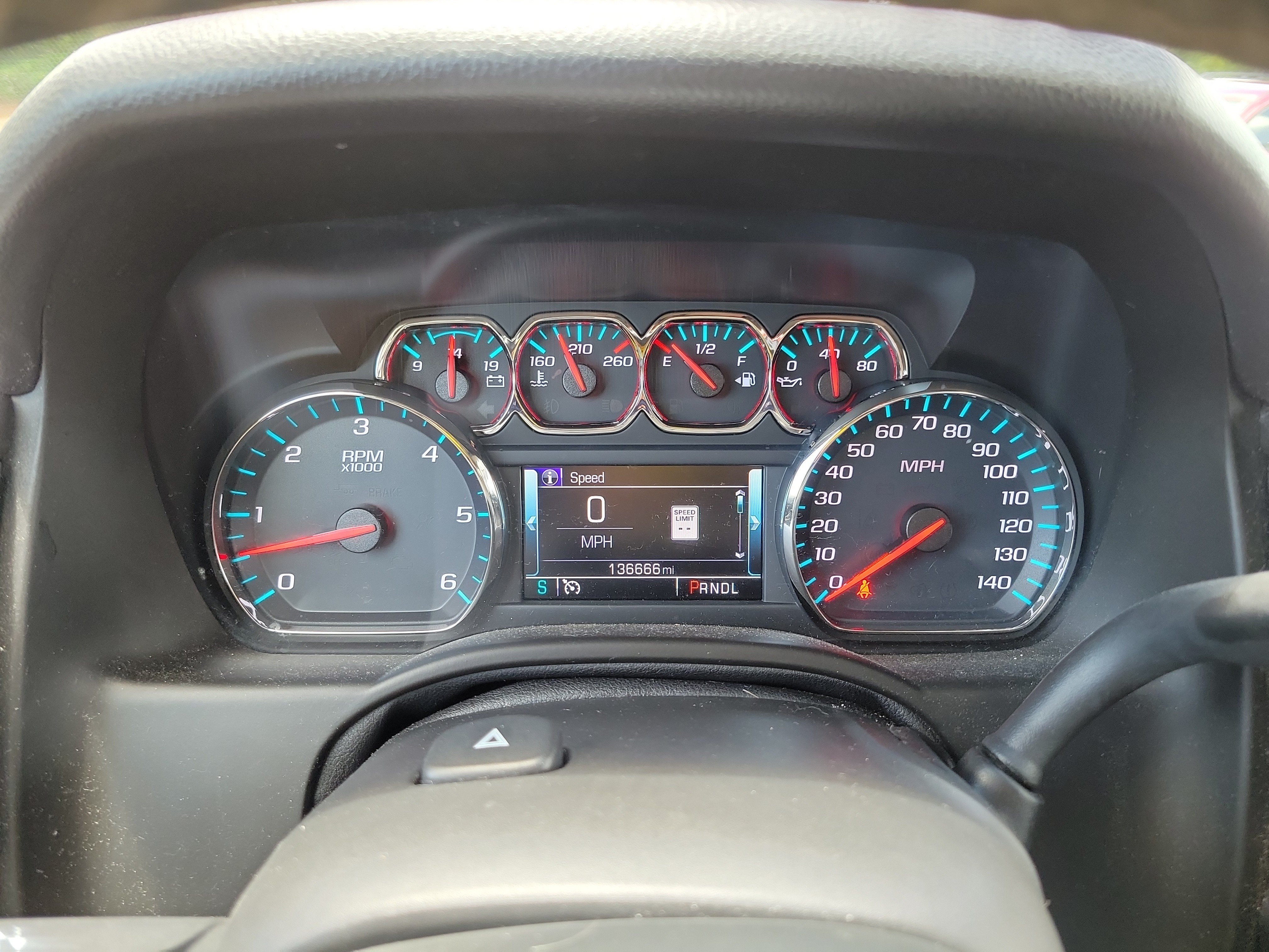 Used 2019 GMC Yukon XL SLT w/ Open Road Package RWD image 29
