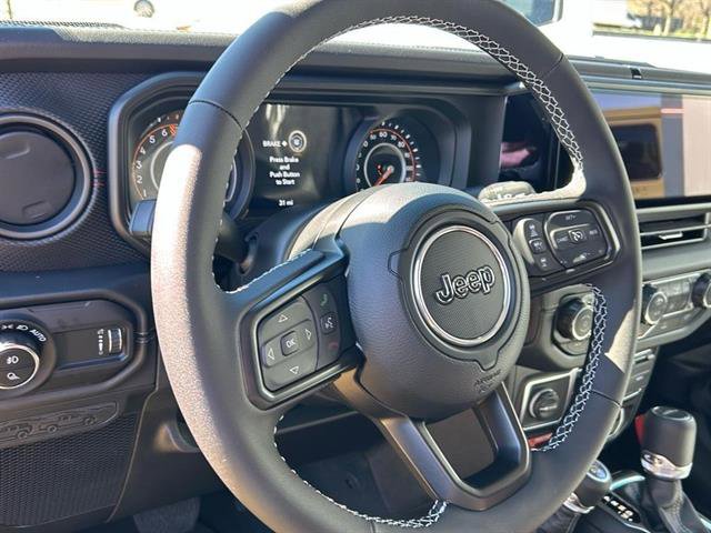 New 2025 Jeep Gladiator Rubicon w/ Convenience Group image 10